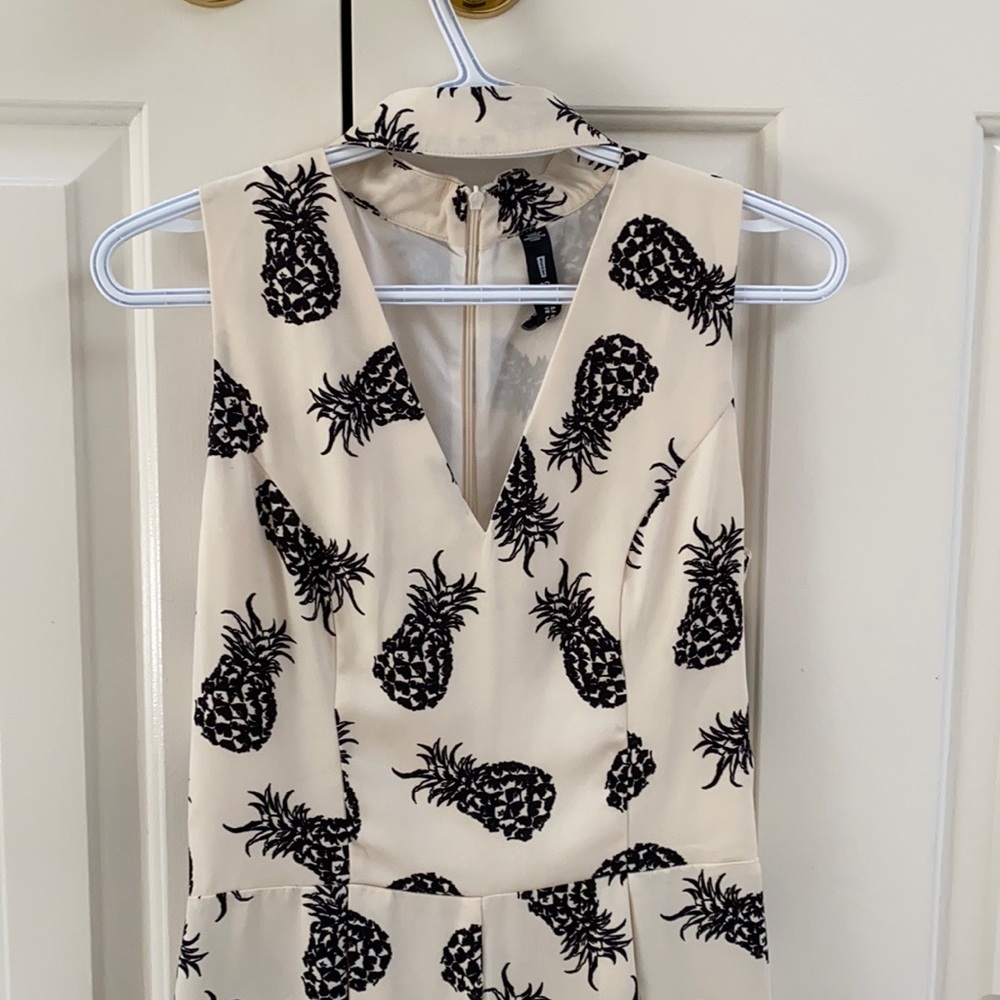 Design Lab romper - Picture 3 of 4